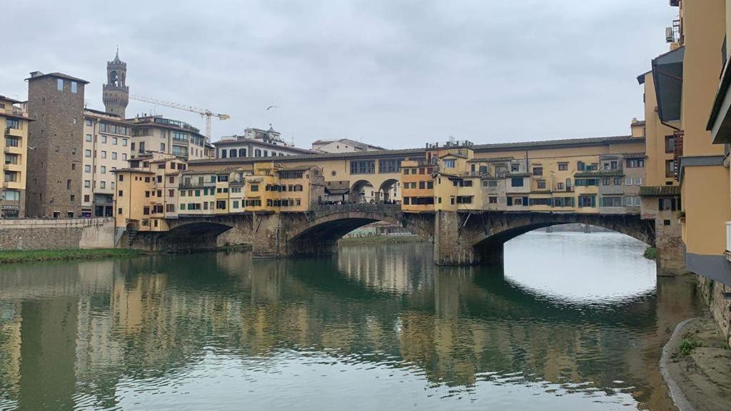The Secret Window On The River Arno Floransa Dış mekan fotoğraf